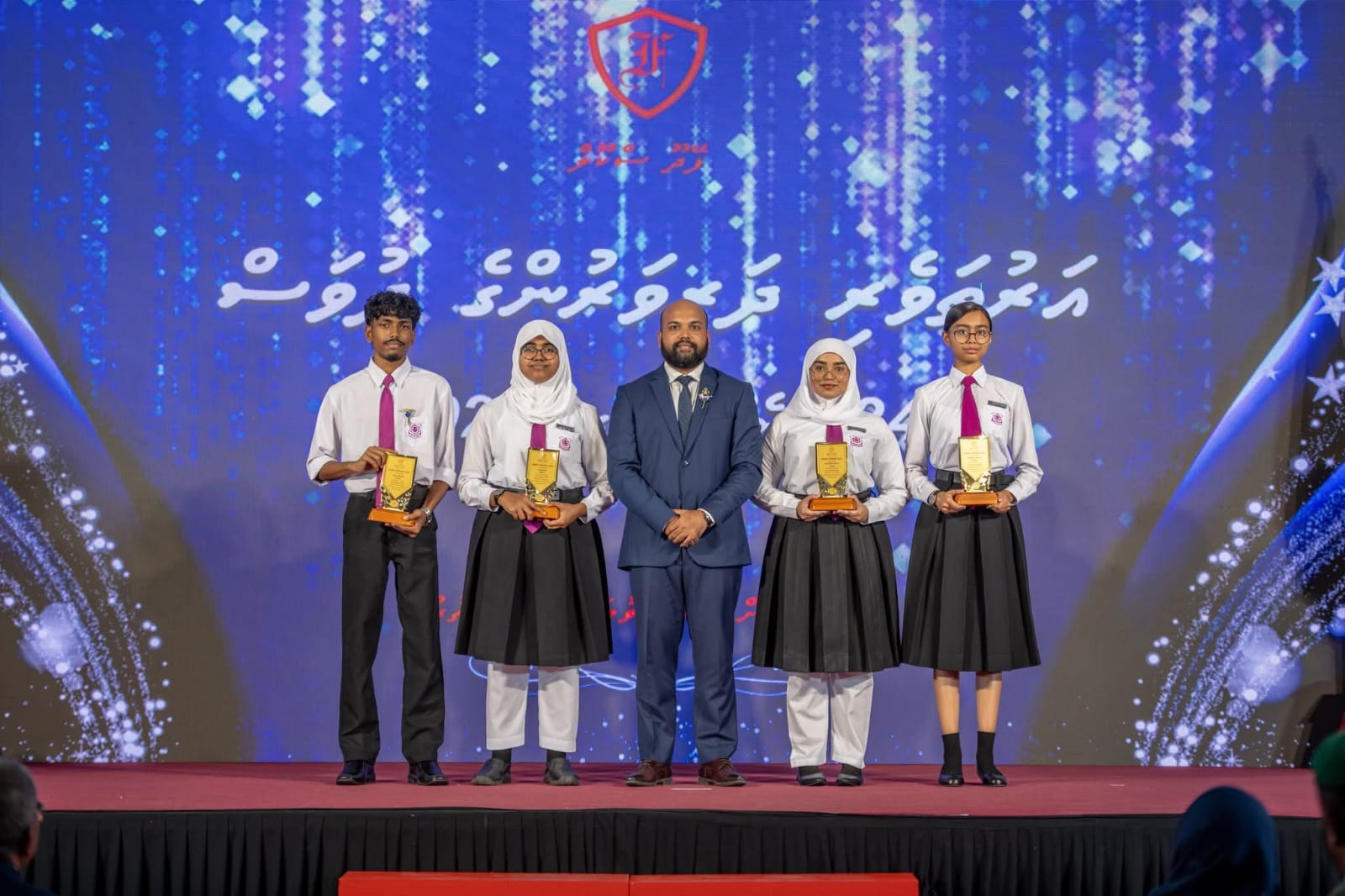 MP Ismail Nizar Joins Feydhoo School in Celebrating Student Achievements
